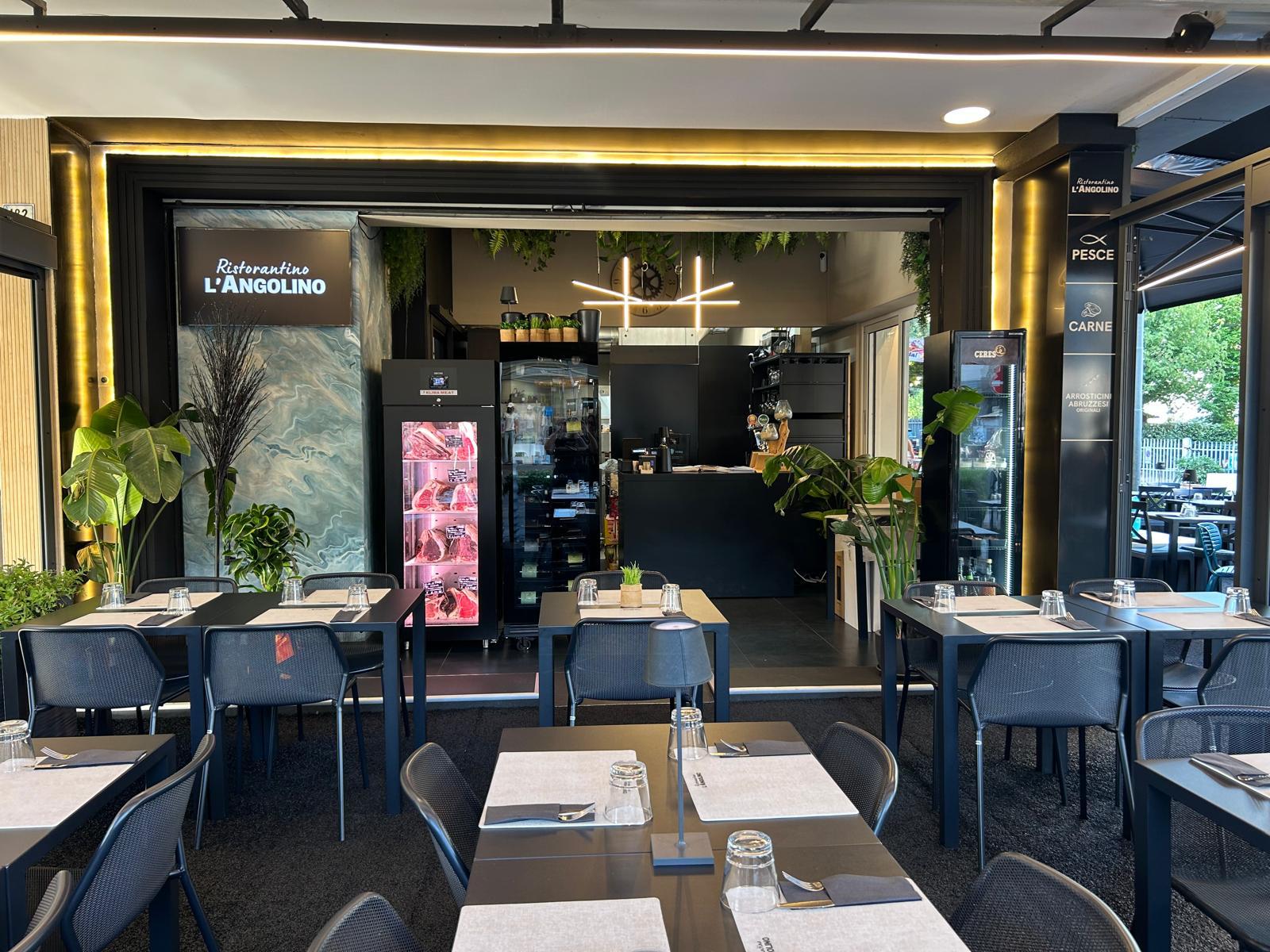 Sala interna del Ristorantino L'Angolino a Riccione