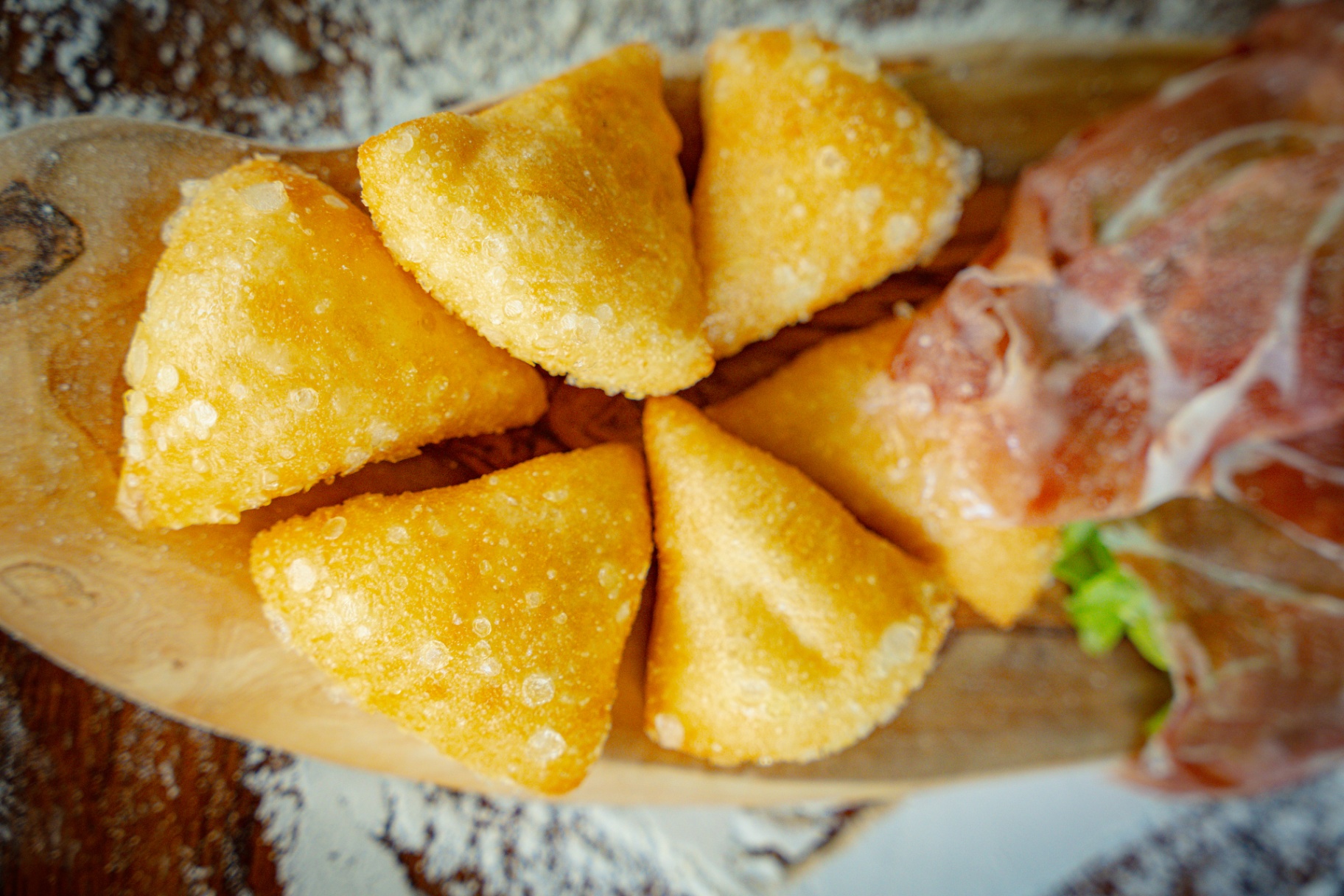 Gnocco fritto con prosciutto crudo